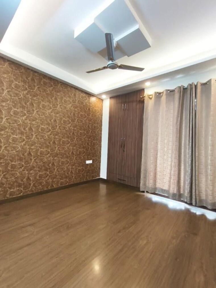 Room, smart-world-orchard 3 Bedroom 1712 Sq.Ft. Builder Floor In Sector 61 Gurgaon 10680660