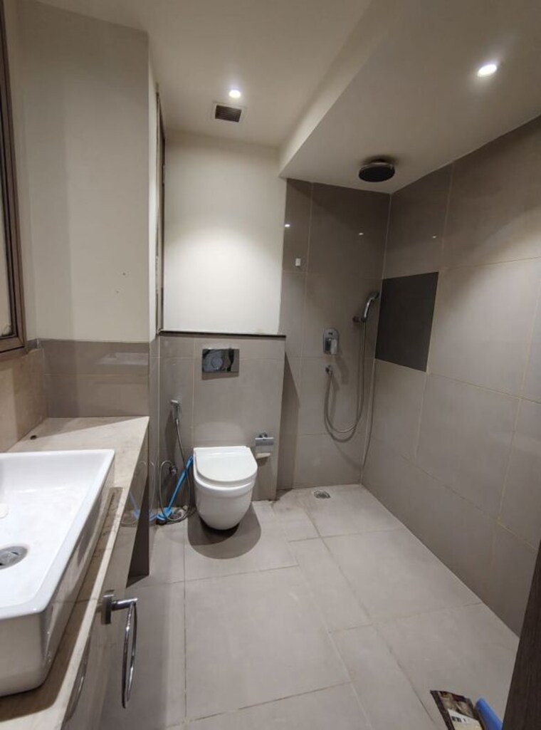 Bathroom, ocus-24k 1 Bedroom 674 Sq.Ft. Apartment In Sector 68 Gurgaon 10680686