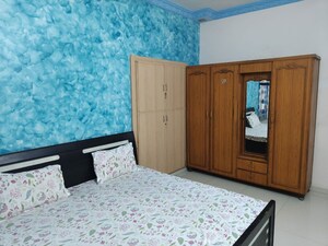 Bedroom in 2 BHK Apartment at Jivraj Park – for Rent