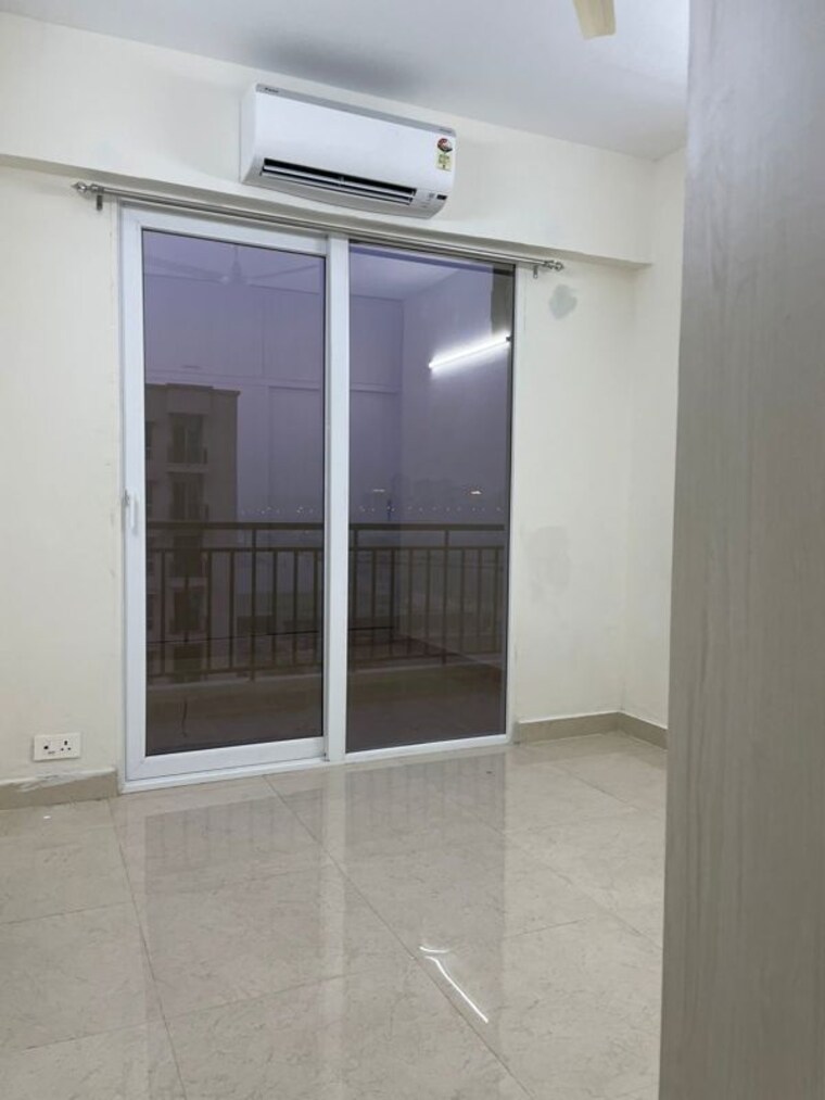 Room, signature-global-city 3 Bedroom 1470 Sq.Ft. Apartment In Sector 37d Gurgaon 10680723