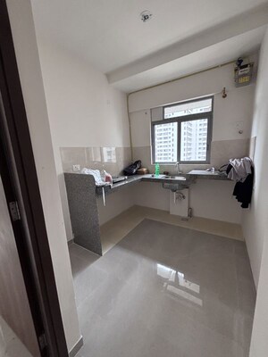 Team Area in 1 BHK Apartment at Piramal Vaikunth, Balkum Pada – for Rent