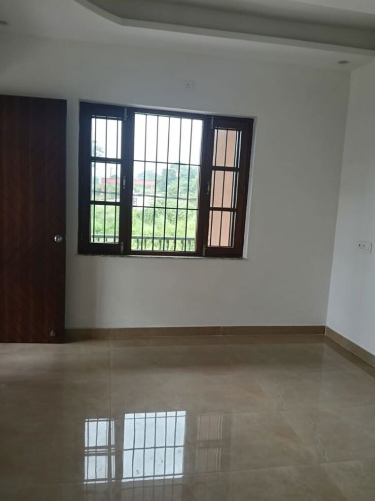 Room, canal road 3 Bedroom 158 Sq.Yd. Villa In Canal Road Dehradun 10680757