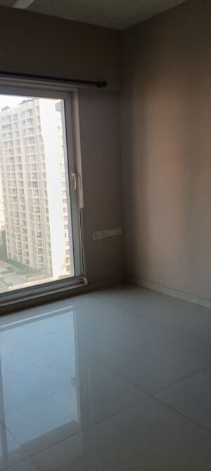 2 BHK Apartment For Rent in Kabra Metro One, Andheri West