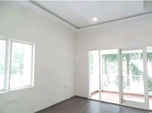 Room in 4 BHK Villa at Epsilon Villa Plot, Yemalur – for Rent