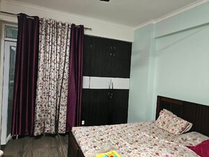 2 BHK Apartment For Rent in Gaur City 2 - 16th Avenue, Sector 16c Greater Noida
