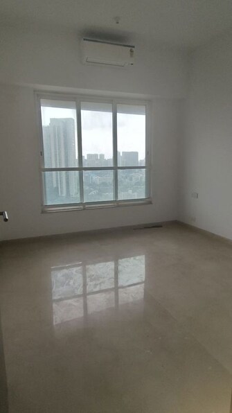2 BHK +Apartment For Rent in Shree Riddhi Siddhi Sumukh Hills in Kandivali East, Mumbai