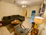 2 BHK +  700 Sq.Ft. Apartment in Bandra West