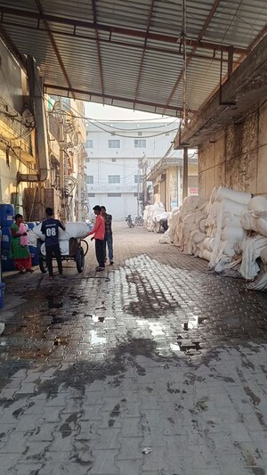 Parking in  Shop at Puneet Nagar – for Sale