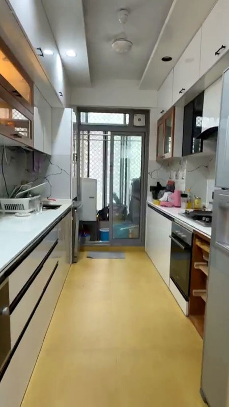 Kitchen, piramal-vaikunth 3 Bedroom 1000 Sq.Ft. Apartment In Balkum Pada Thane 10680813