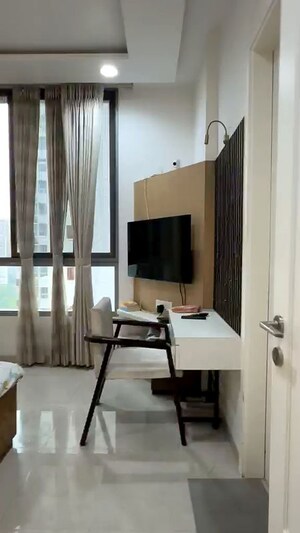Team Area in 3 BHK Apartment at Piramal Vaikunth, Balkum Pada – for Sale