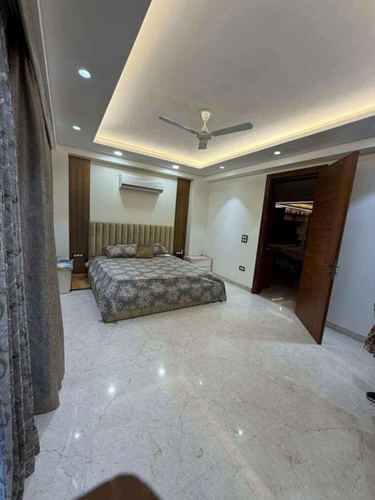 Room, ireo-the-grand-arch 2 Bedroom 1591 Sq.Ft. Apartment In Sector 58 Gurgaon 10680812