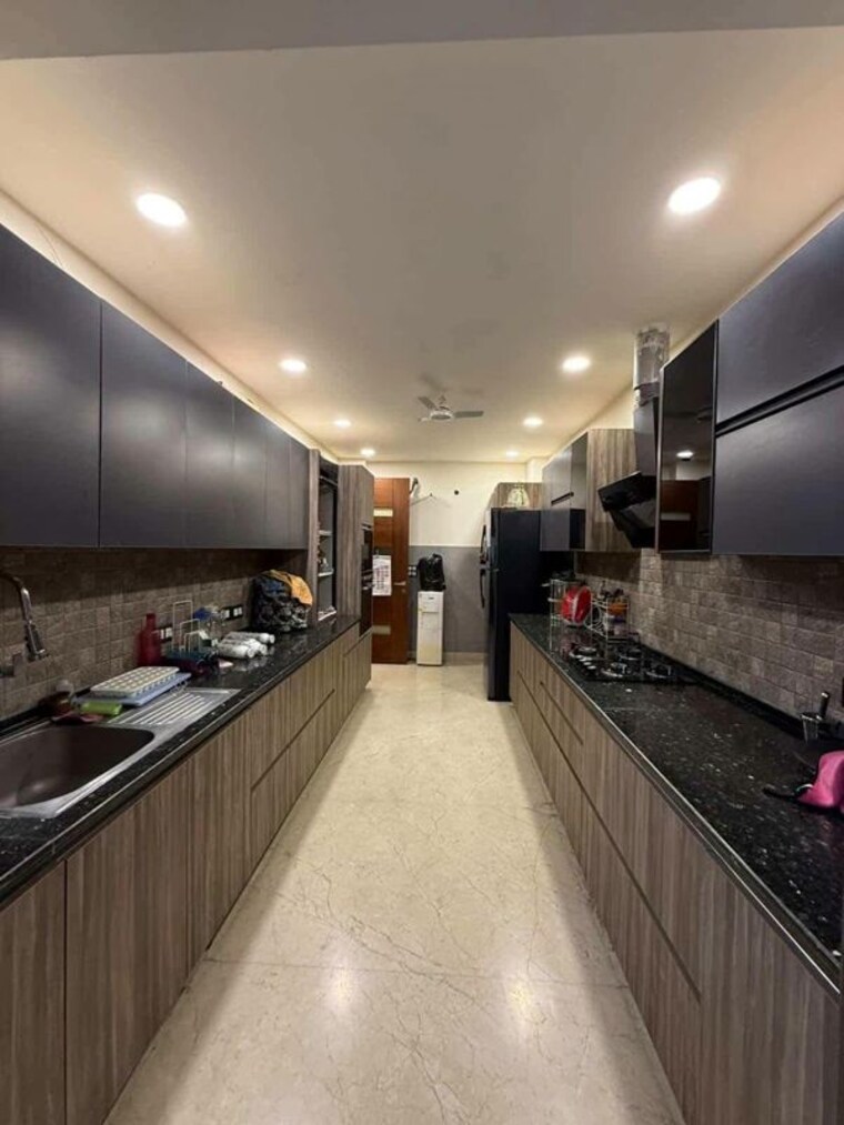 Kitchen, ireo-the-grand-arch 2 Bedroom 1591 Sq.Ft. Apartment In Sector 58 Gurgaon 10680812