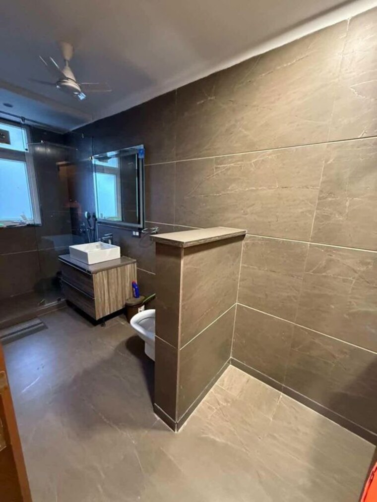 Kitchen, ireo-the-grand-arch 2 Bedroom 1591 Sq.Ft. Apartment In Sector 58 Gurgaon 10680812