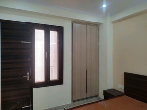 Room in 2 BHK Apartment at Ireo The Grand Arch, Sector 58 – for Rent
