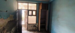 Room in  Apartment at Loni – for Sale