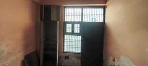 Room in  Apartment at Loni – for Sale