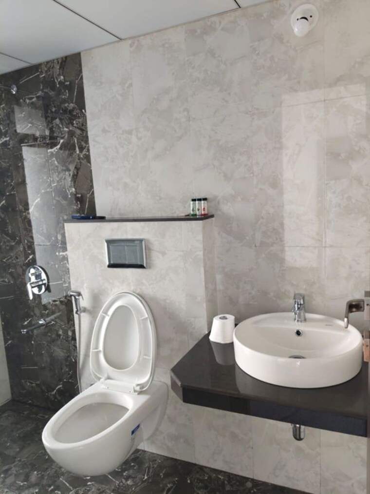 Bathroom, duville-riverdale-heights 2 Bedroom 1086 Sq.Ft. Apartment In Kharadi Pune 10680867