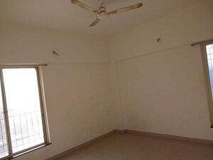 Room in 3 BHK Apartment at Nalinottam Residency, Pashan Sus Road – for Rent