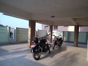 Parking in 3 BHK Apartment at Nalinottam Residency, Pashan Sus Road – for Rent