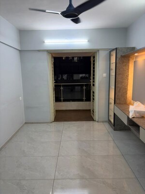Room in 2 BHK Apartment at Yuvraj Balaji Heights, Baner – for Rent