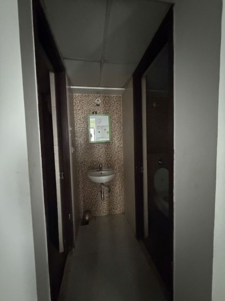Washroom, lodha-lakeshore-greens 1 Bedroom 505 Sq.Ft. Apartment In Dombivli East Thane 10680886