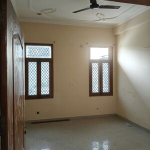 2 BHK Villa For Rent in RWA Apartments Sector 26, Sector 26