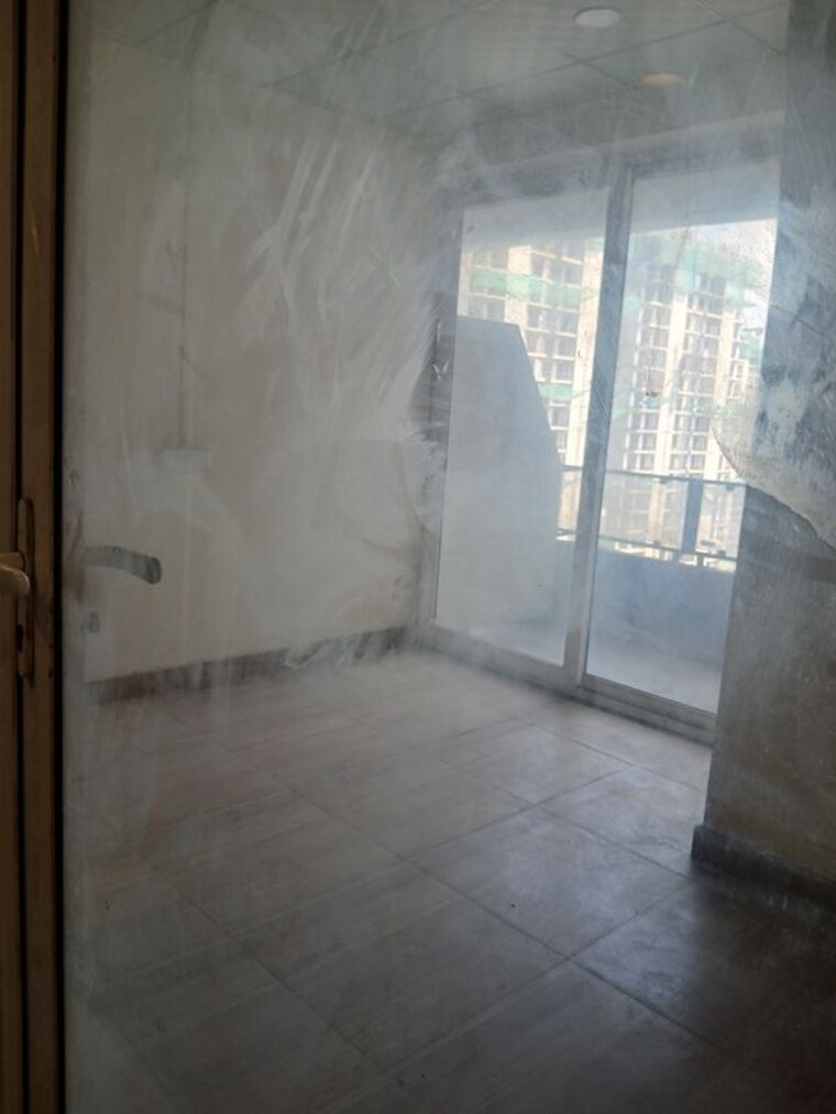 undefined, gaur-city-mall Commercial Office Space 380 Sq.Ft. In Sector 4 Greater Noida Greater Noida 10680903