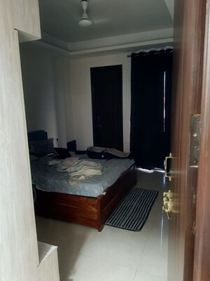 Living Room in 3 BHK Builder Floor at Orchid Island, Sector 51 – for Rent