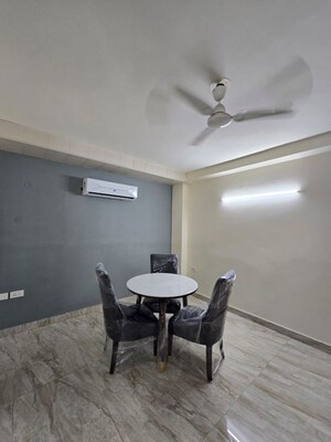 Team Area in 2 BHK Builder Floor at Sushant Lok I – for Rent