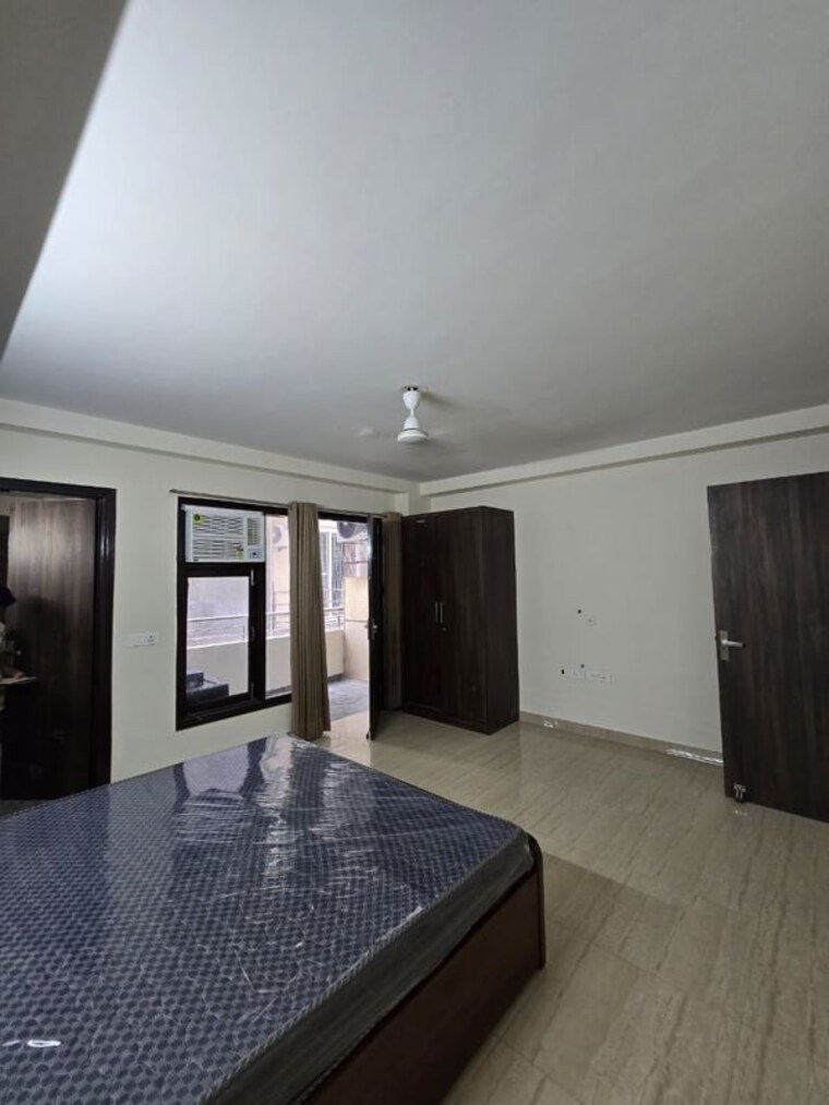 Bedroom, sushant lok i 2 Bedroom 1200 Sq.Ft. Builder Floor In Sushant Lok I Gurgaon 10680928