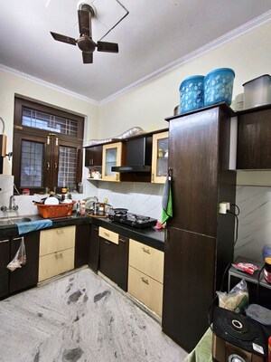 Kitchen in 3 BHK Builder Floor at Sector 37 – for Rent