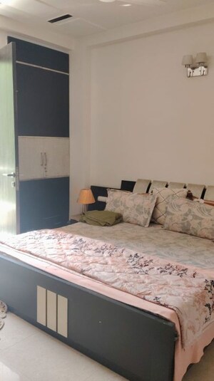 3 BHK Builder Floor For Sale in Chittaranjan Park