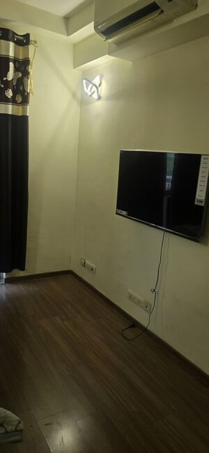Room in 2 BHK Apartment at M3M Woodshire, Sector 107 – for Sale