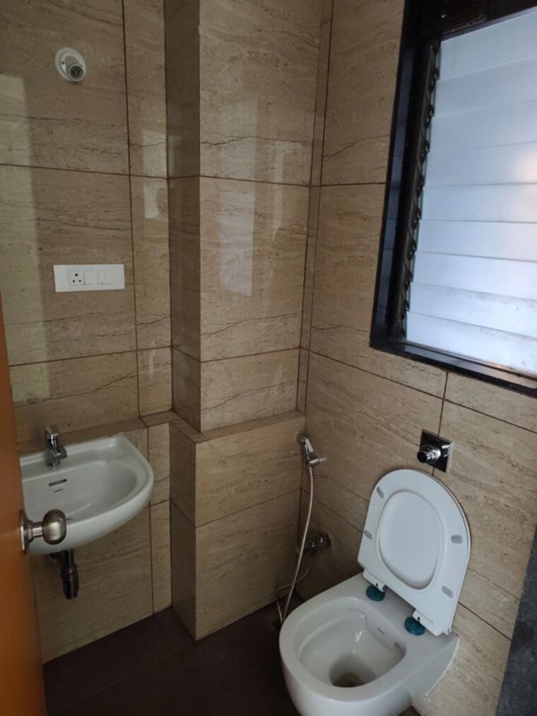 Bathroom, mohid-swiz-heights 1 Bedroom 471 Sq.Ft. Apartment In Andheri West Mumbai 10681025