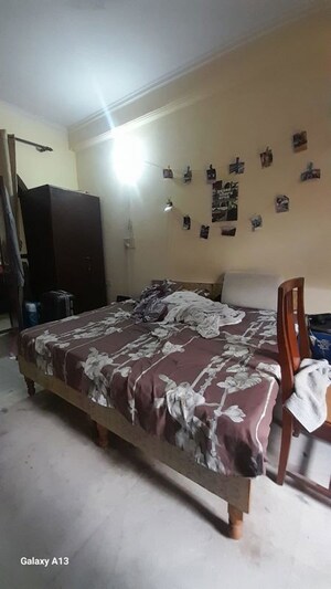 Bedroom in 3 BHK Builder Floor at Sector 23a – for Rent
