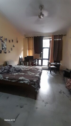 Living Room in 3 BHK Builder Floor at Sector 23a – for Rent