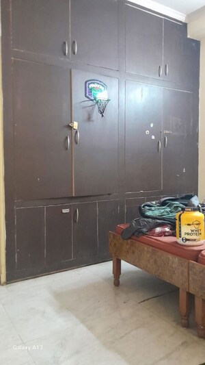 Furnished Amenities in 3 BHK Builder Floor at Sector 23a – for Rent