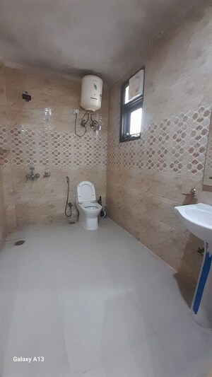 Bathroom in 3 BHK Builder Floor at Palam Vihar – for Rent