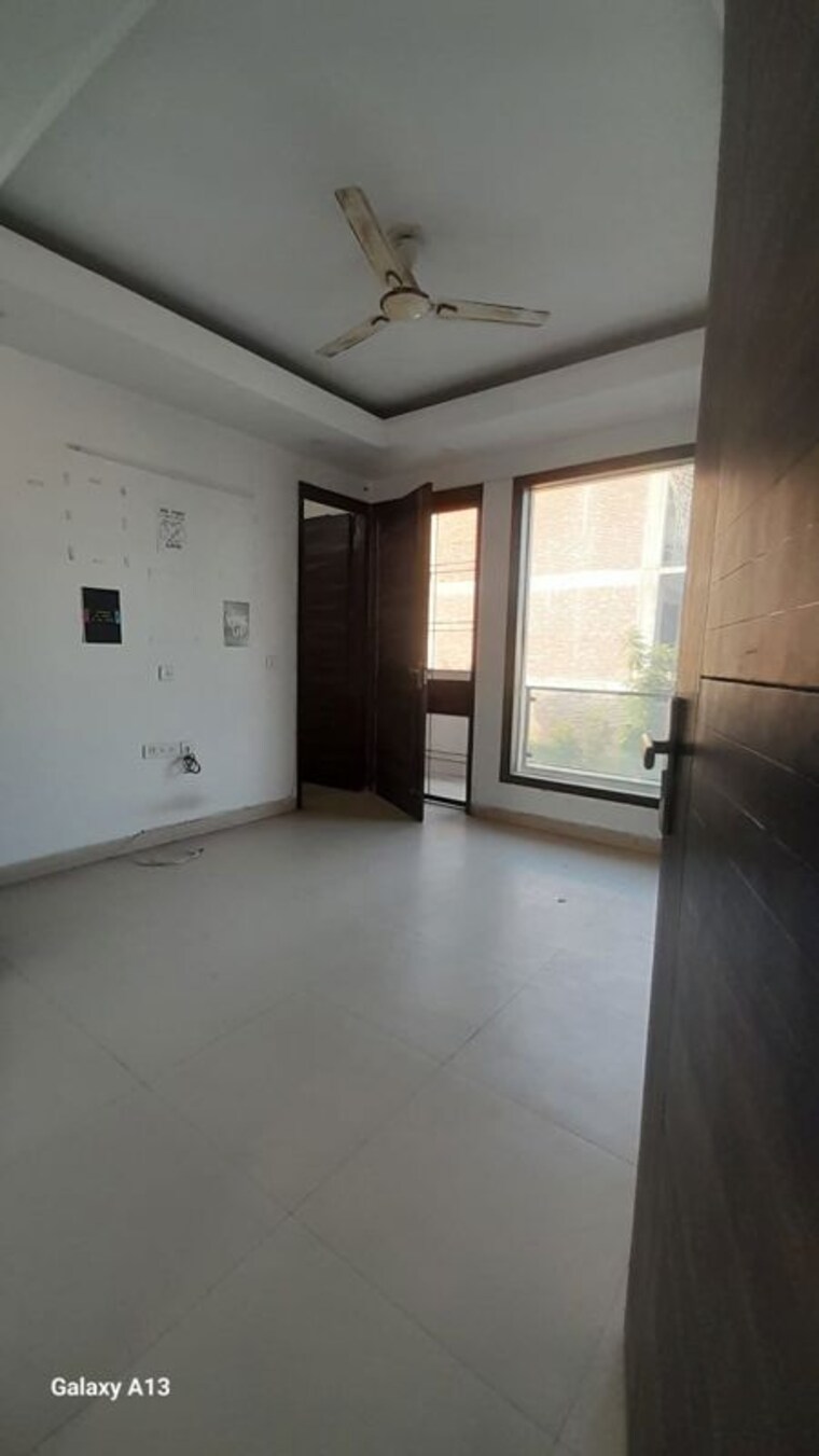 Room, palam vihar 3 Bedroom 2400 Sq.Ft. Builder Floor In Palam Vihar Gurgaon 10681044