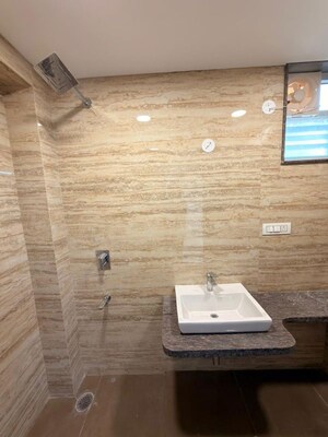 Bathroom in 3 BHK Apartment at Donata Milton, Cooke Town – for Rent