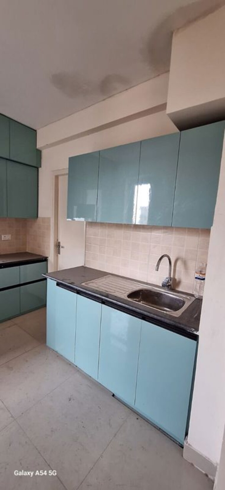 Kitchen, imperia-esfera 4 Bedroom 2600 Sq.Ft. Apartment In Sector 37c Gurgaon 10681047