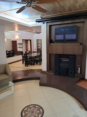 Kitchen in 3 BHK Apartment at The Residences Jayamahal, Jayamahal – for Rent