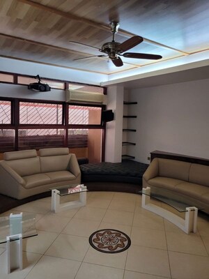Team Area in 3 BHK Apartment at The Residences Jayamahal, Jayamahal – for Rent
