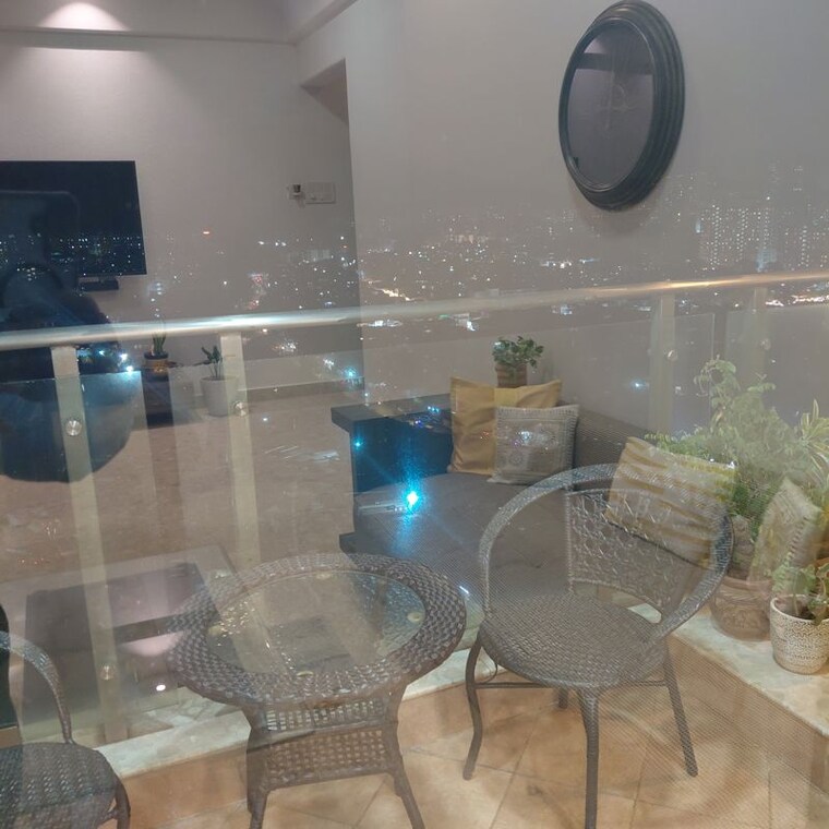 Balcony, satellite-tower 3 Bedroom 1750 Sq.Ft. Apartment In Goregaon East Mumbai 10681084