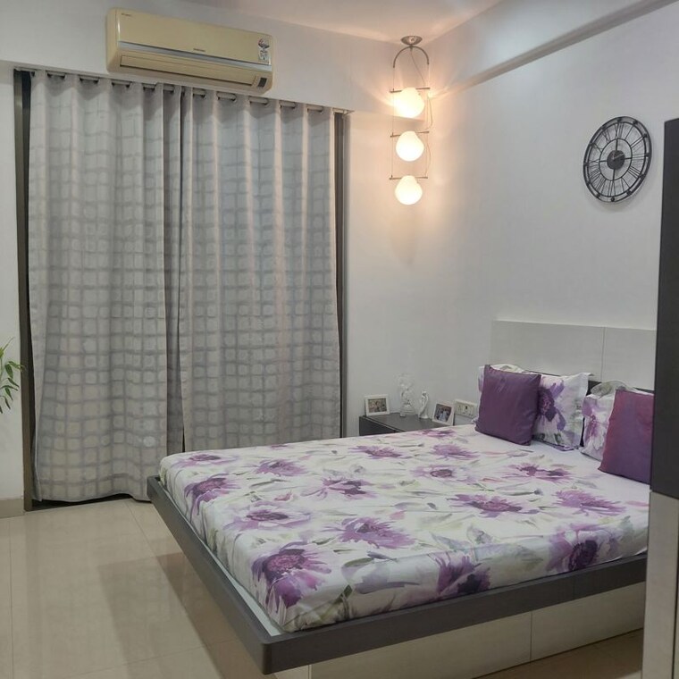 Master Bedroom, satellite-tower 3 Bedroom 1750 Sq.Ft. Apartment In Goregaon East Mumbai 10681084