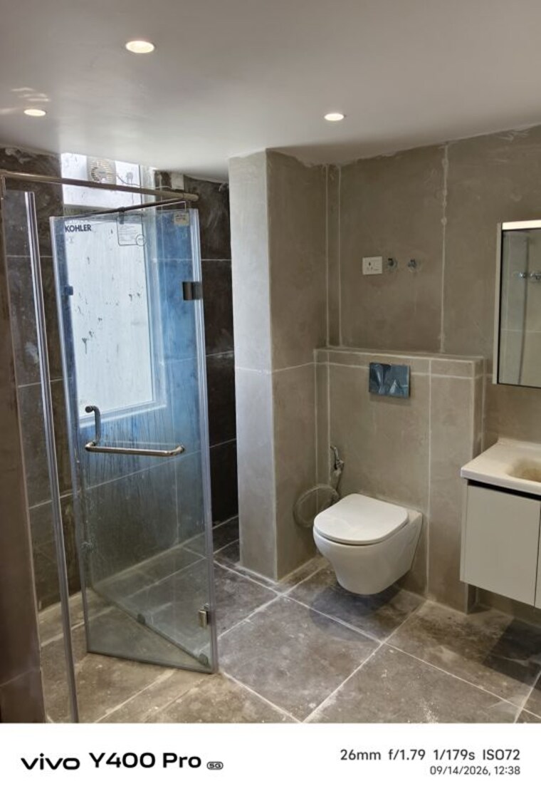 Bathroom, rps-auria 5 Bedroom 3000 Sq.Ft. Apartment In Sector 88 Faridabad 10681101