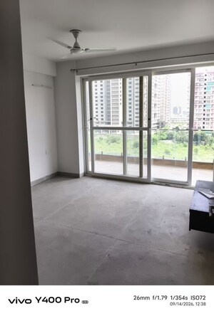 Room in 5 BHK Apartment at RPS Auria, Sector 88 – for Rent