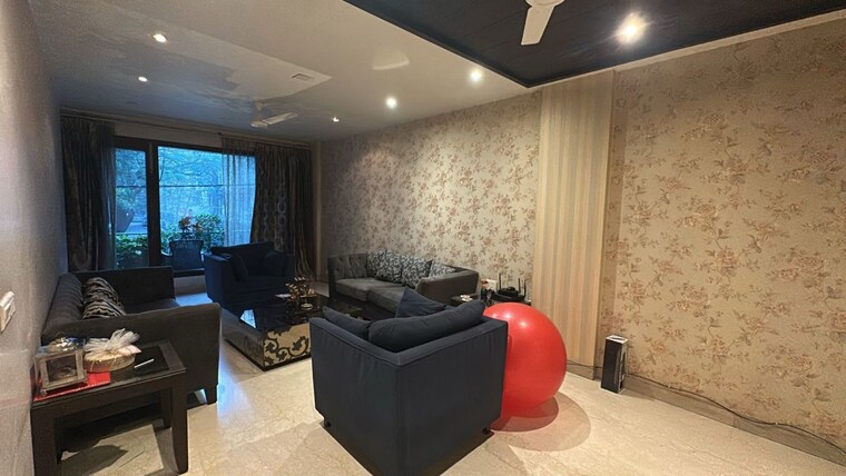 Team Area, panchsheel enclave 5 Bedroom 2400 Sq.Ft. Builder Floor In Panchsheel Enclave Delhi 10681089
