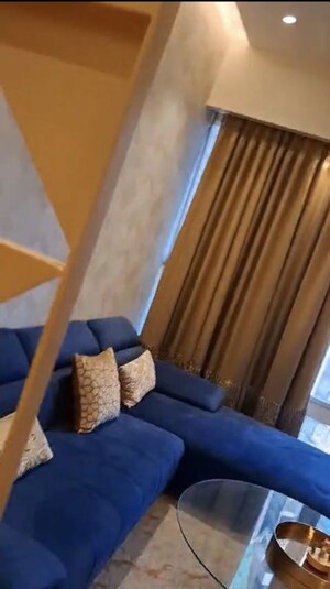 Furnished Amenities in 2 BHK Apartment at Indiabulls Blu, Worli – for Sale