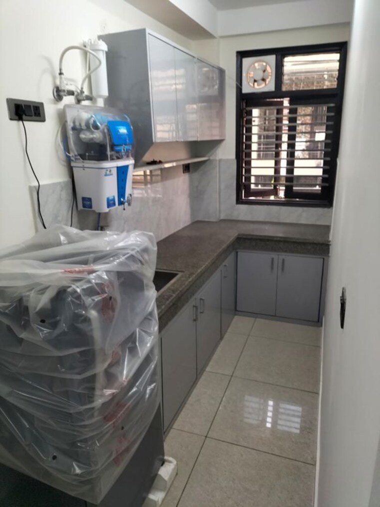 Kitchen, sector 23 2 Bedroom 750 Sq.Ft. Builder Floor In Sector 23 Gurgaon 10681113